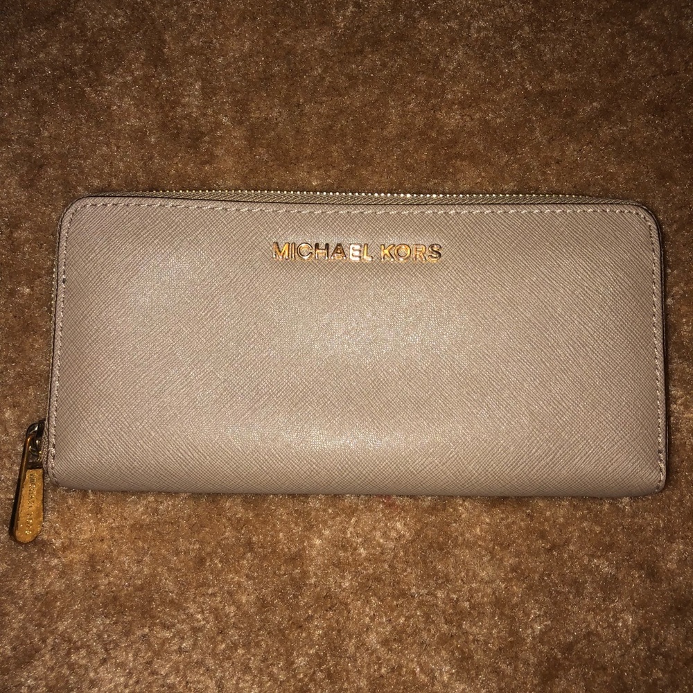 Michael Kors wallet